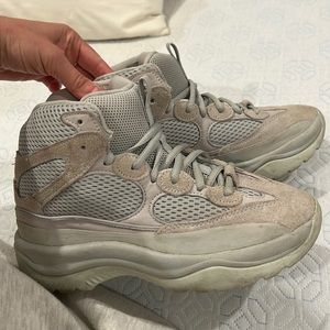 Adidas Yeezy ortholite dessert boot rock
